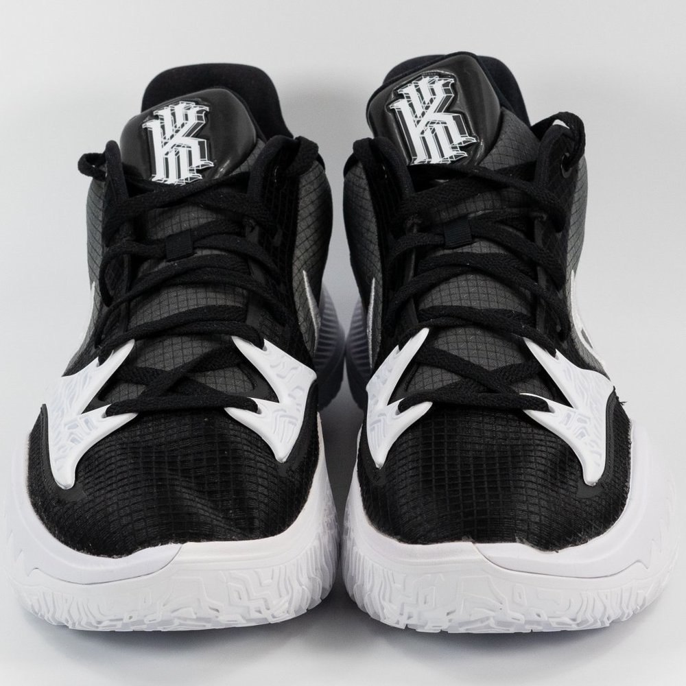 Nike Kyrie 4 TB 'Black White' DA7803-001 Basketball Sneakers size 15 - Picture 6 of 9